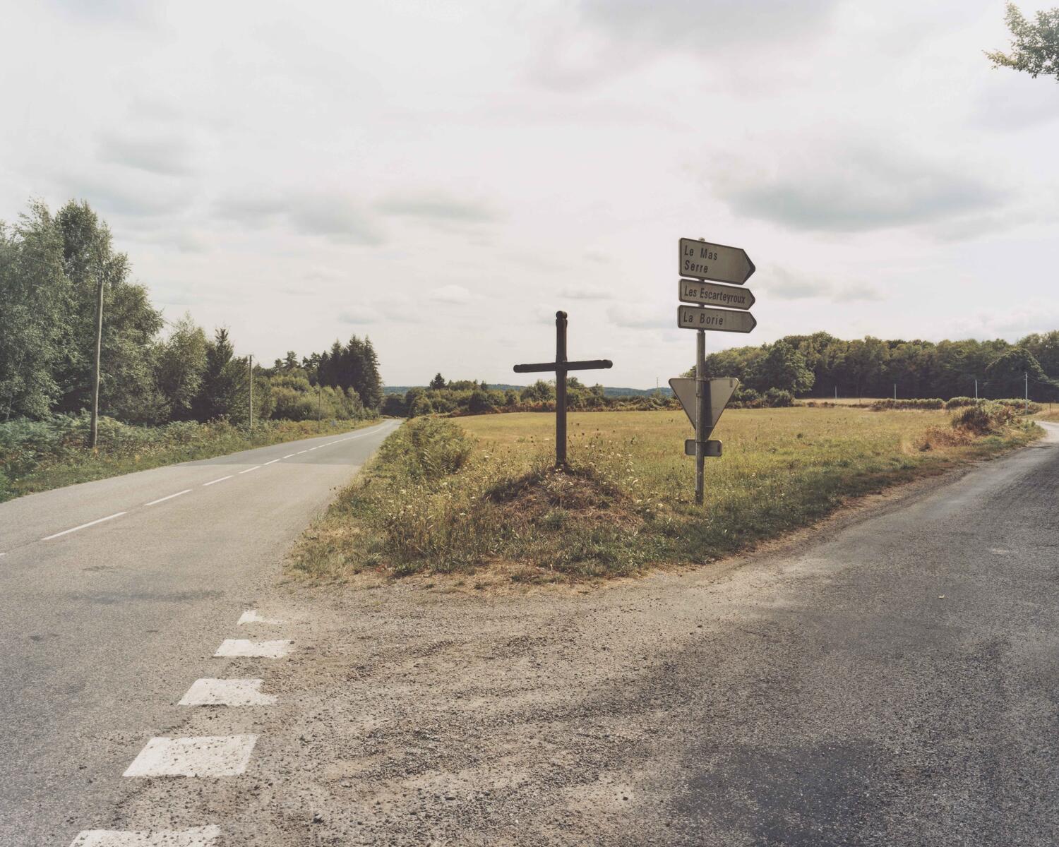 Zen LEFORT - Partout et nulle part. Le féminicide à travers les paysages français